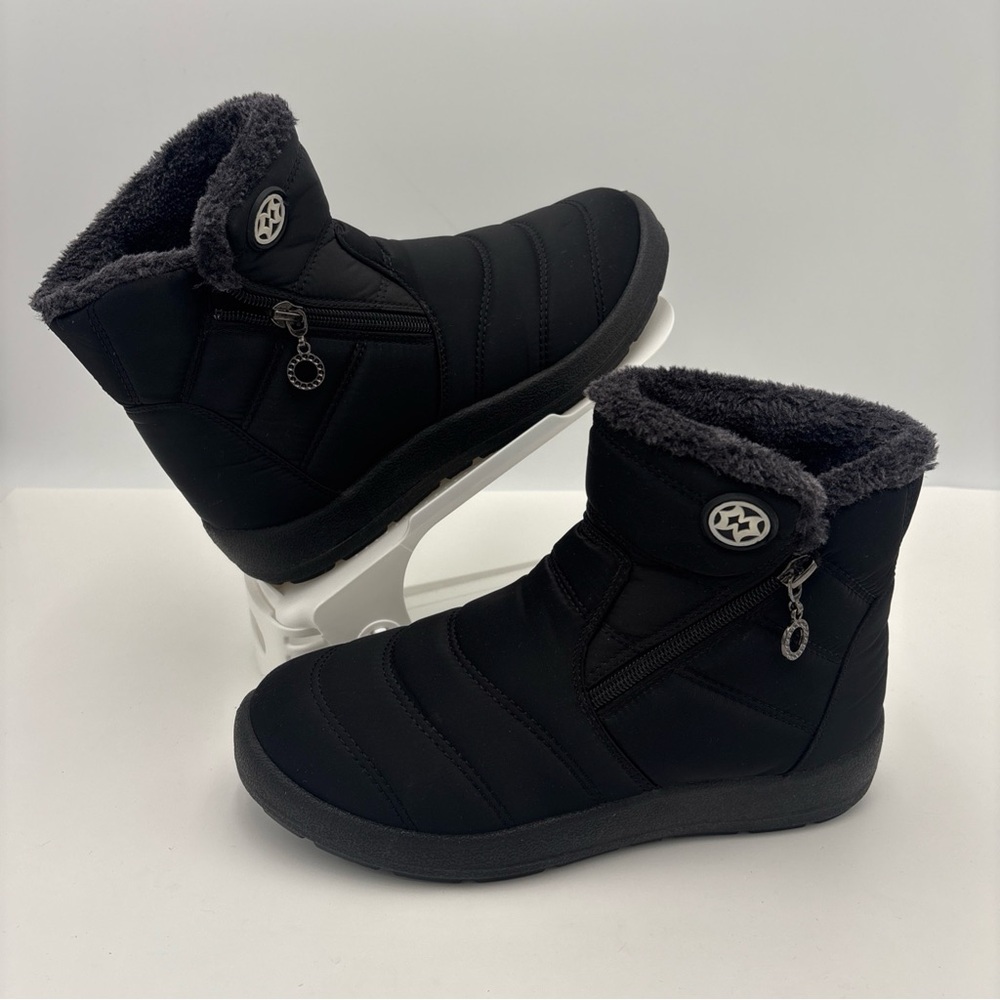 Women's Black Winter Boots with Faux Fur Lining